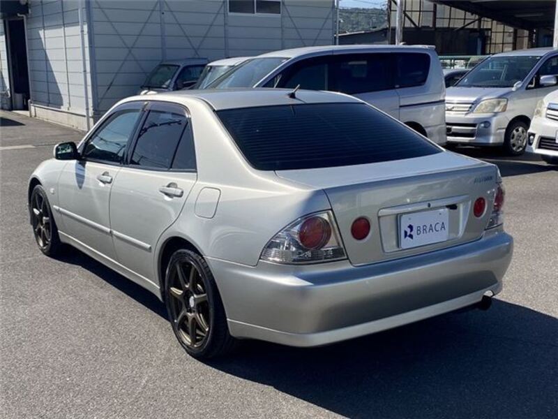 ALTEZZA