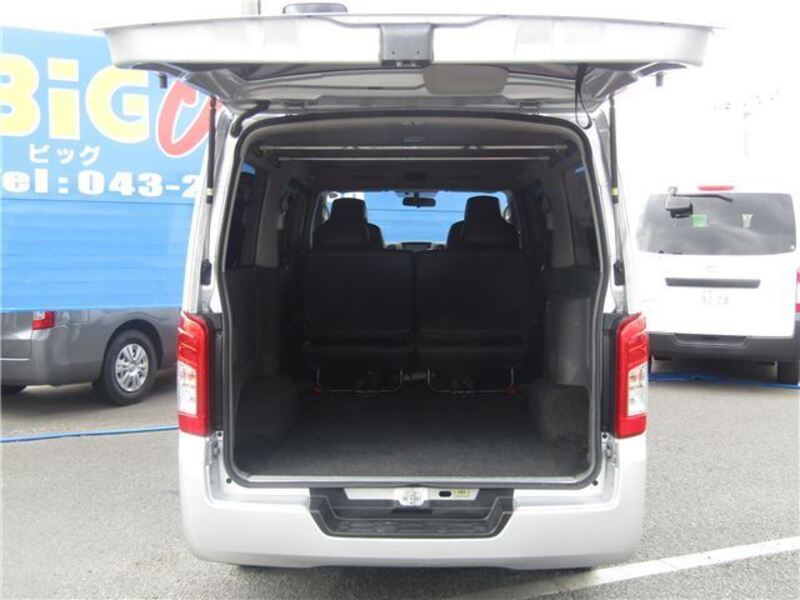 NV350 CARAVAN