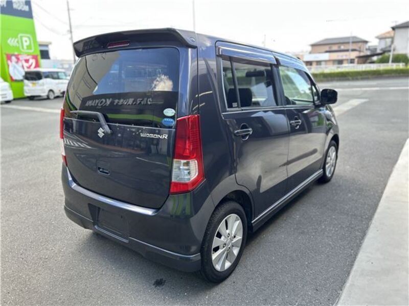 WAGON R
