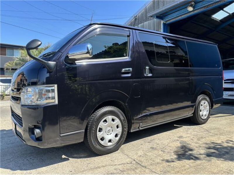 HIACE VAN