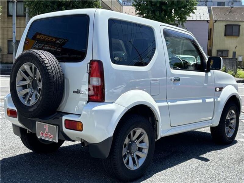 JIMNY SIERRA