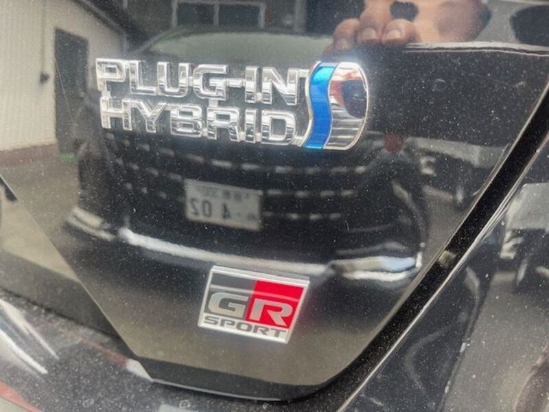 PRIUS PHV