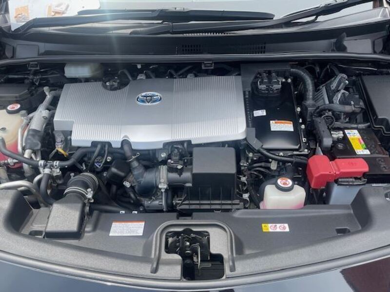 PRIUS PHV