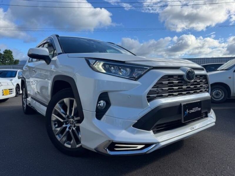 RAV4