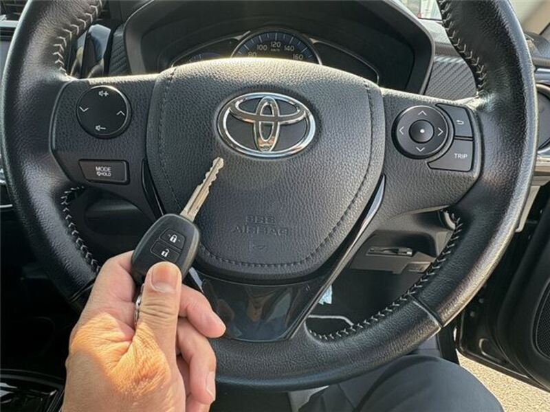 COROLLA FIELDER