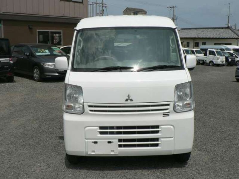 MINICAB VAN