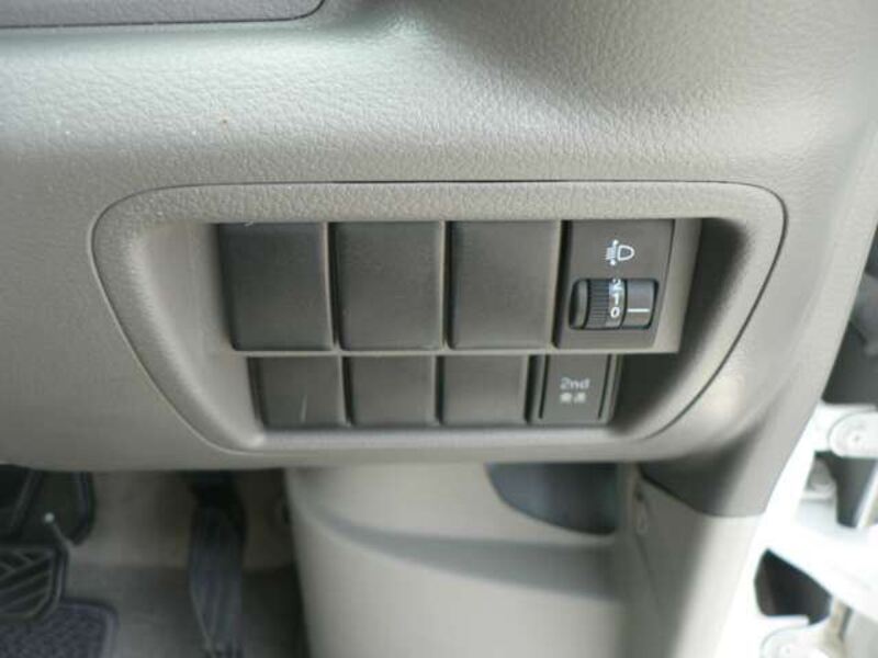 MINICAB VAN