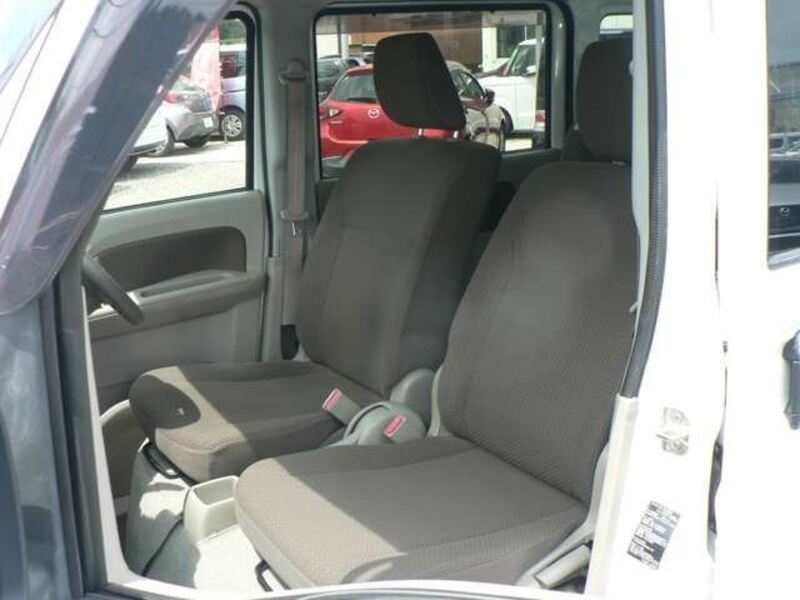 MINICAB VAN