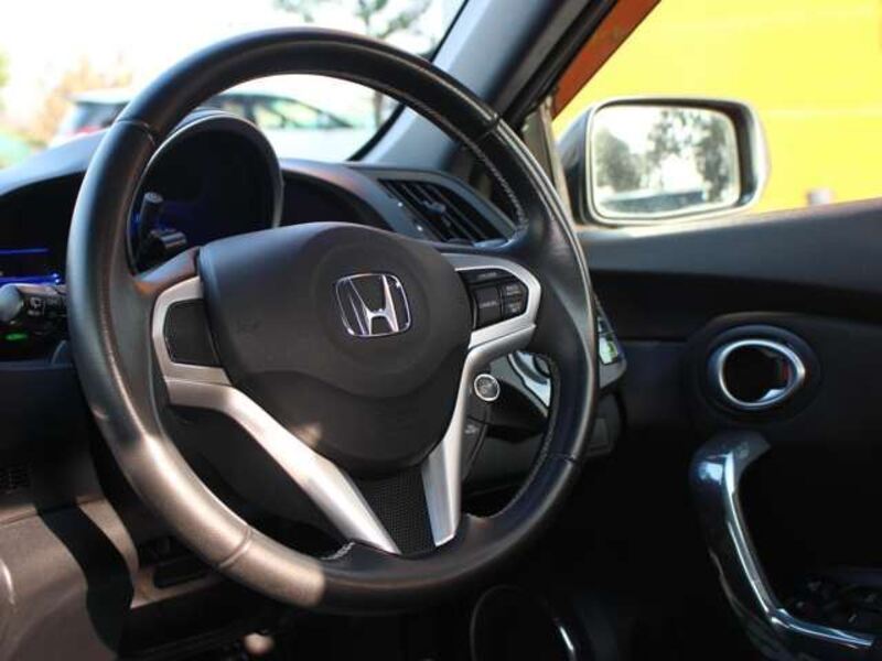 CR-Z