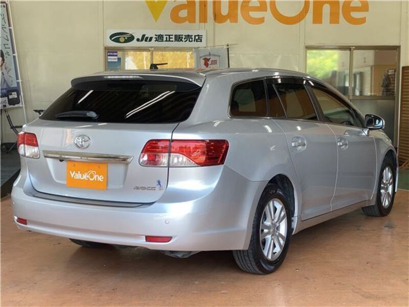 AVENSIS WAGON