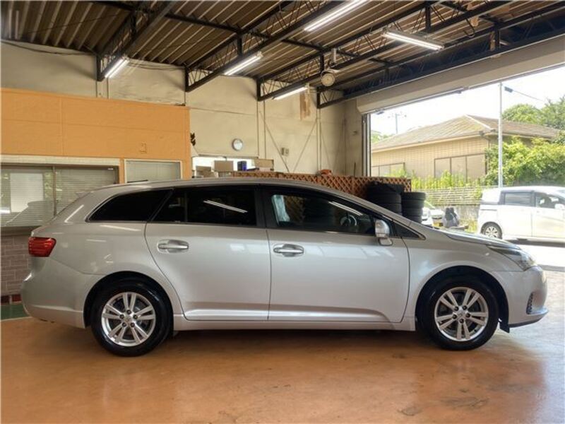 AVENSIS WAGON
