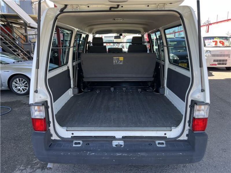 BONGO VAN