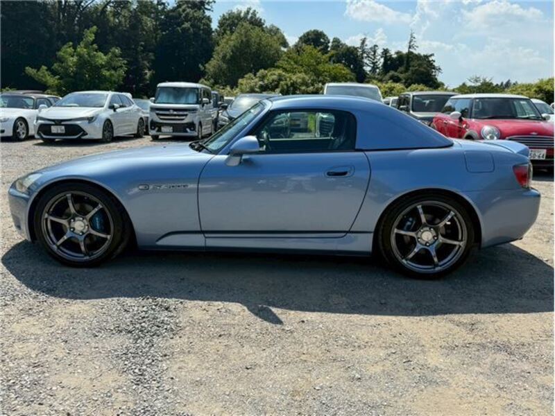 S2000