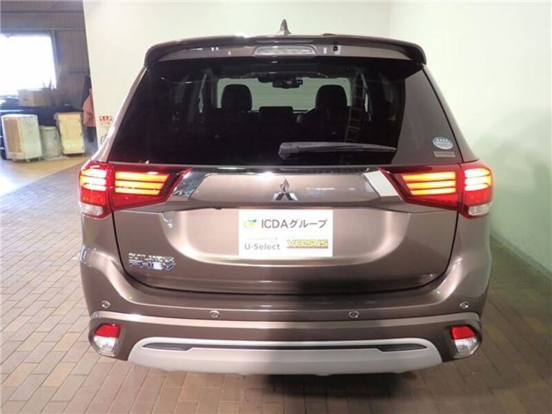 OUTLANDER PHEV