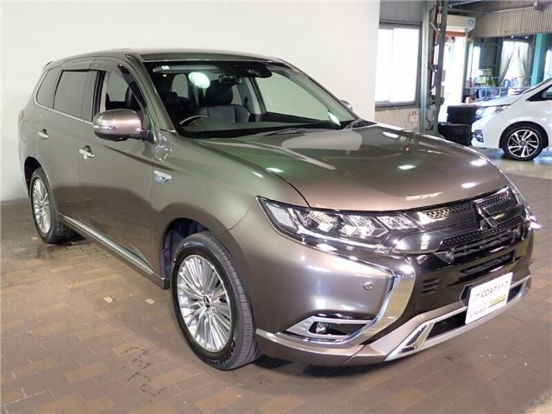 OUTLANDER PHEV