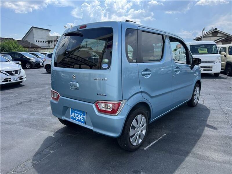 WAGON R