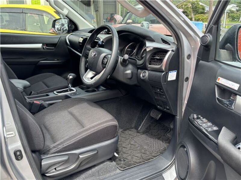 HILUX