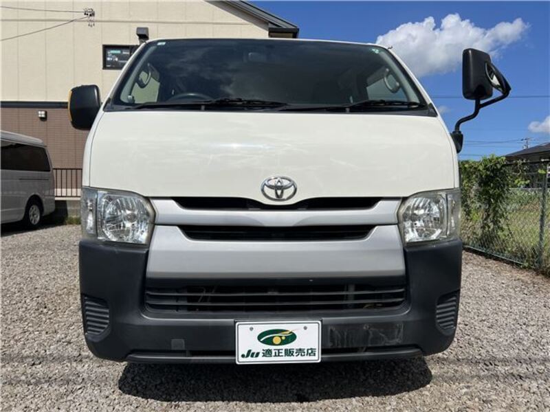 HIACE VAN