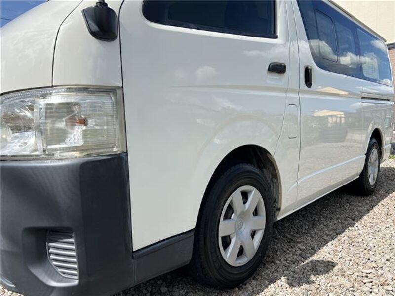 HIACE VAN