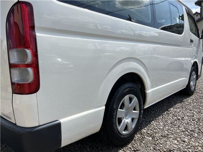 HIACE VAN