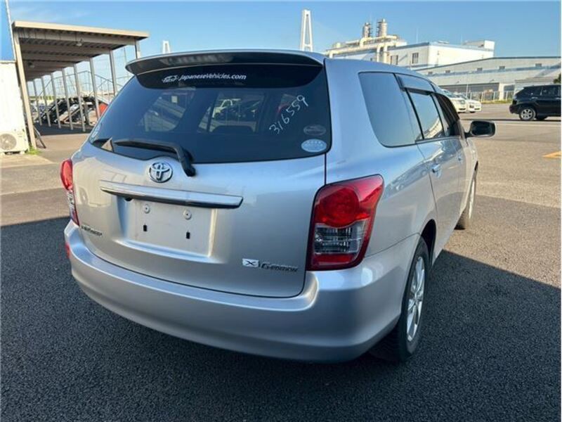 COROLLA FIELDER