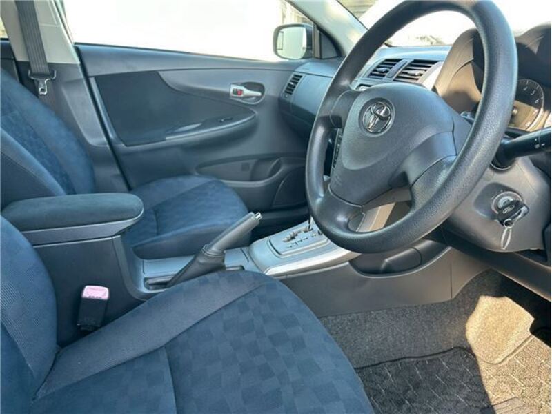 COROLLA FIELDER