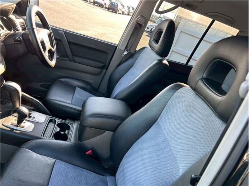 PAJERO