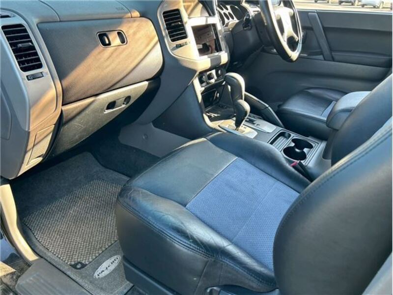 PAJERO
