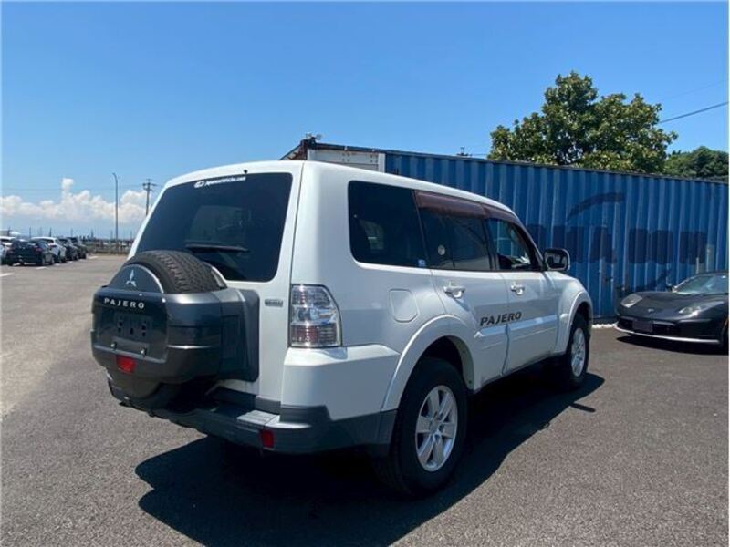 PAJERO
