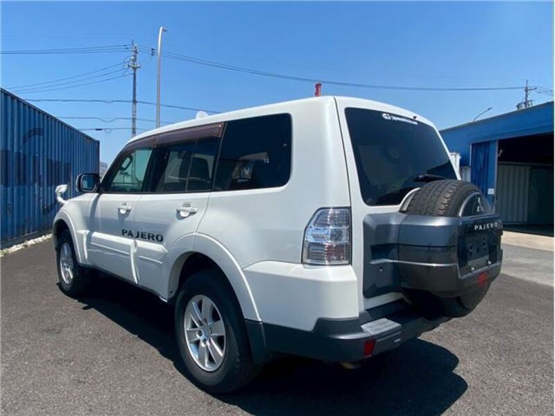 PAJERO