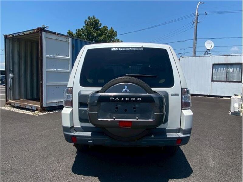 PAJERO