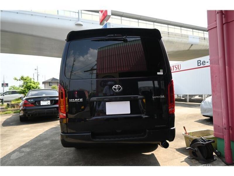 HIACE