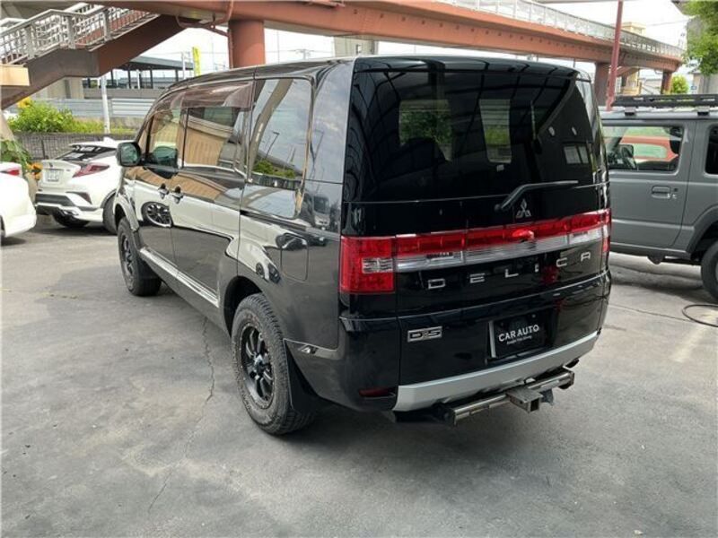 DELICA D5
