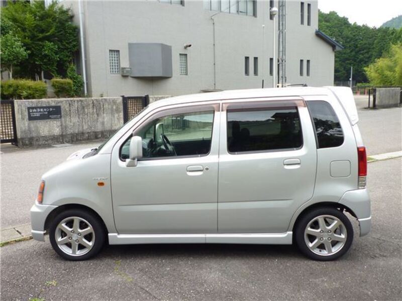 WAGON R