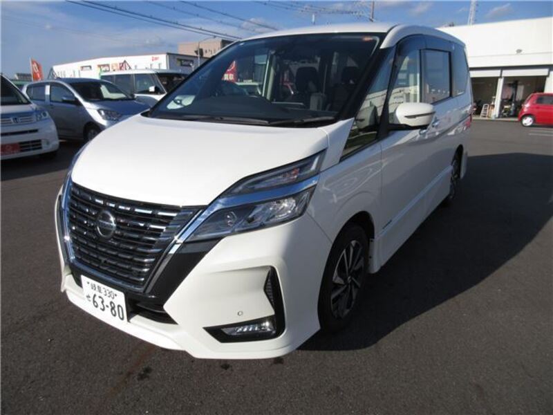 NISSAN SERENA