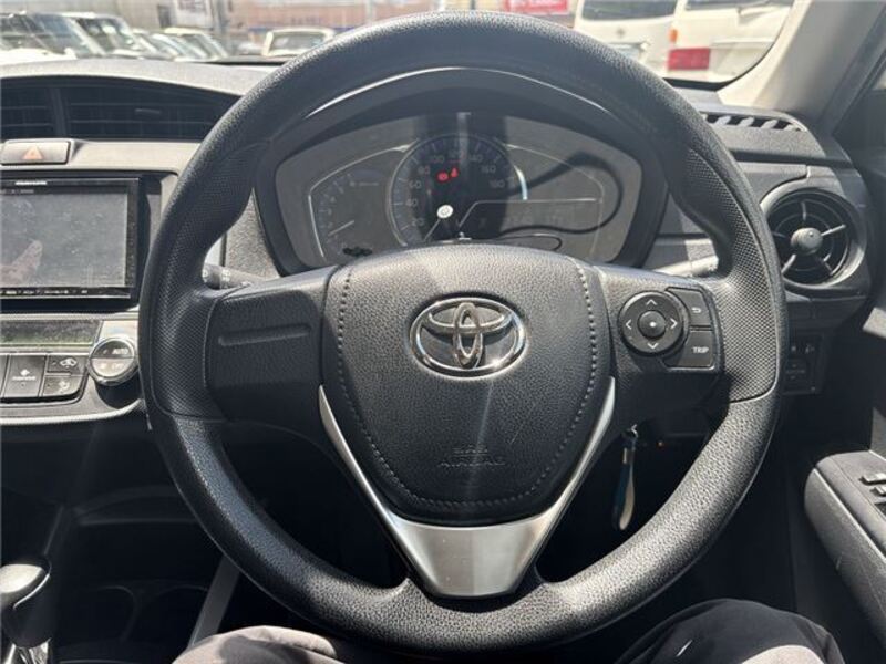 COROLLA FIELDER