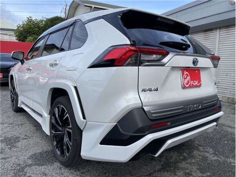RAV4