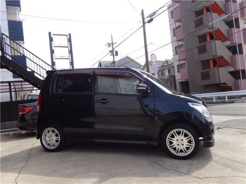 WAGON R