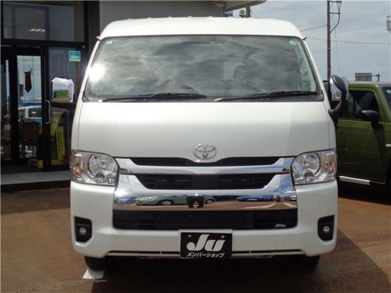 HIACE