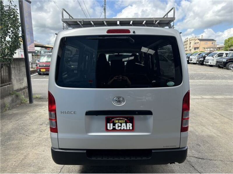 HIACE VAN