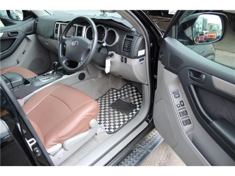HILUX SURF