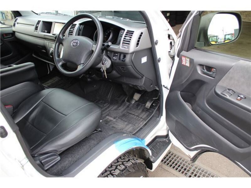 HIACE