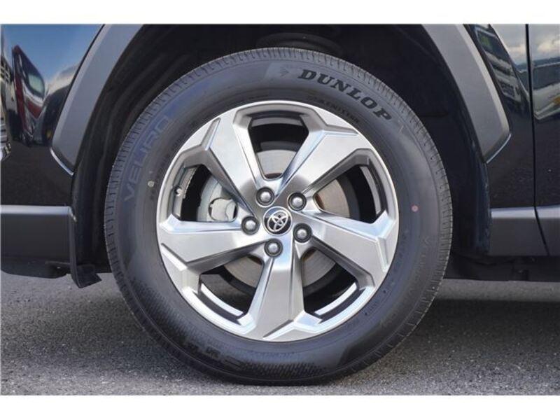 RAV4