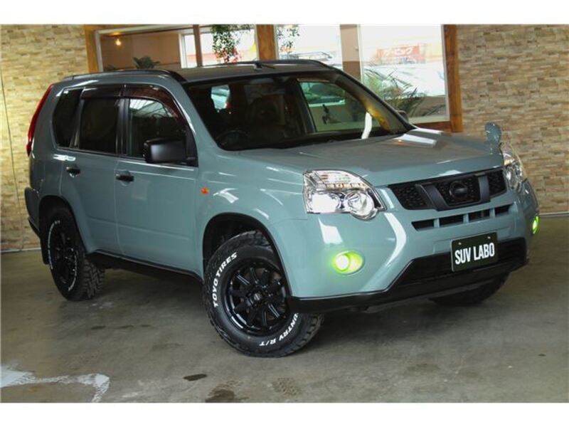 X-TRAIL
