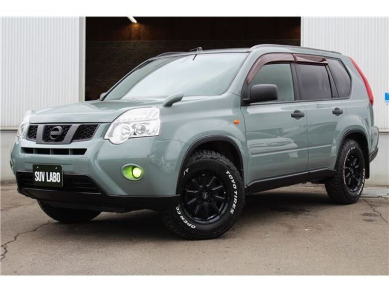X-TRAIL