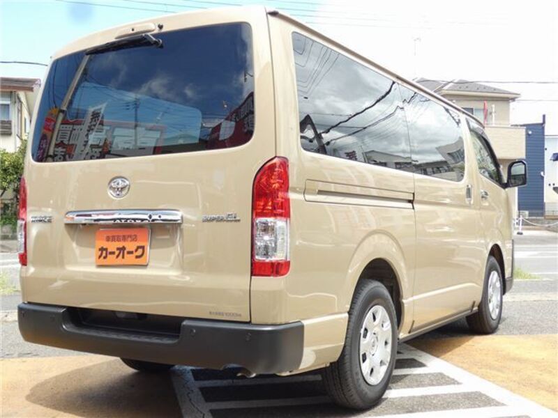 HIACE VAN