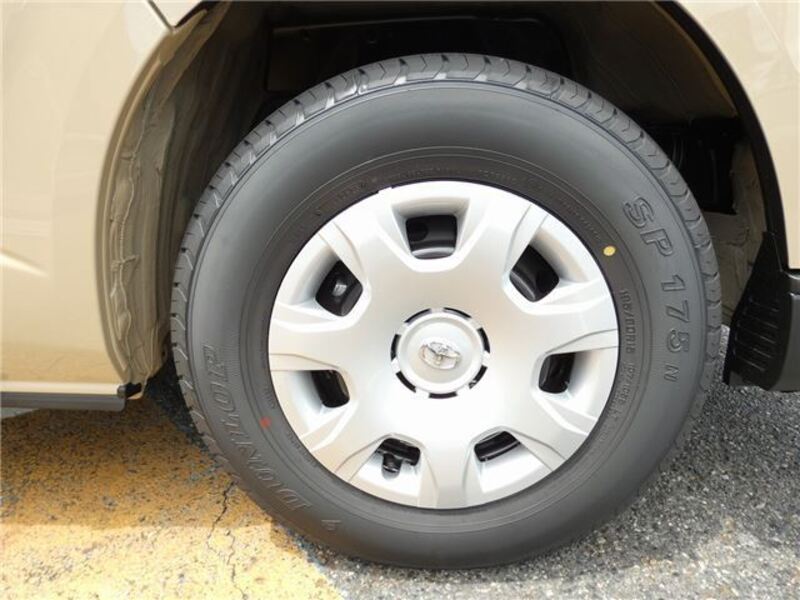 HIACE VAN
