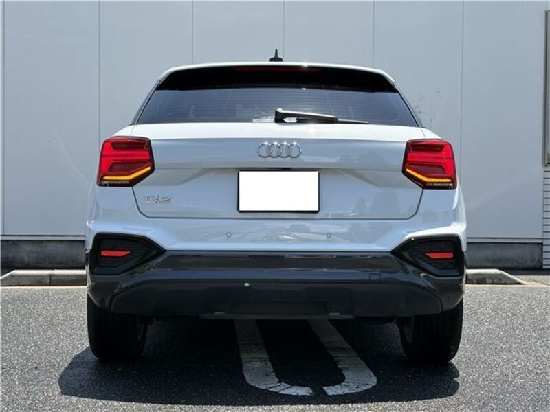 Q2