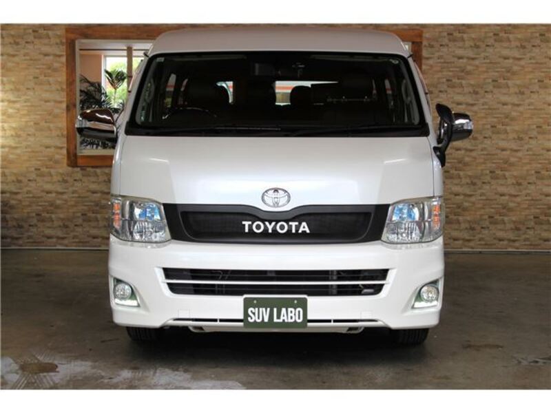 HIACE