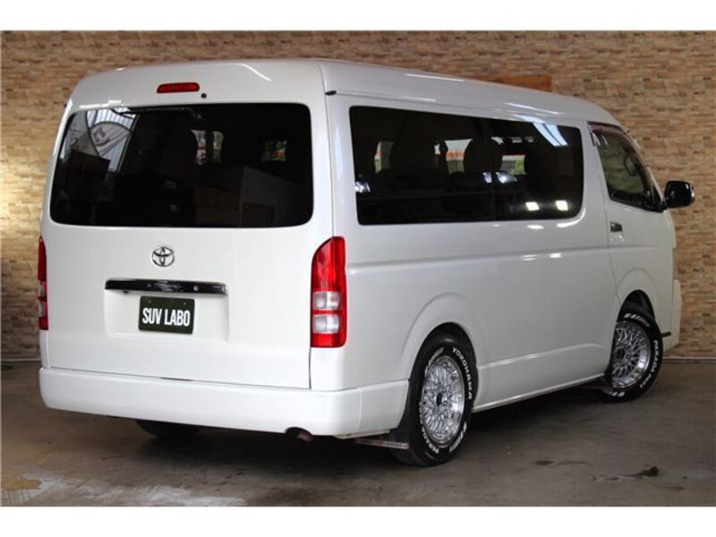 HIACE